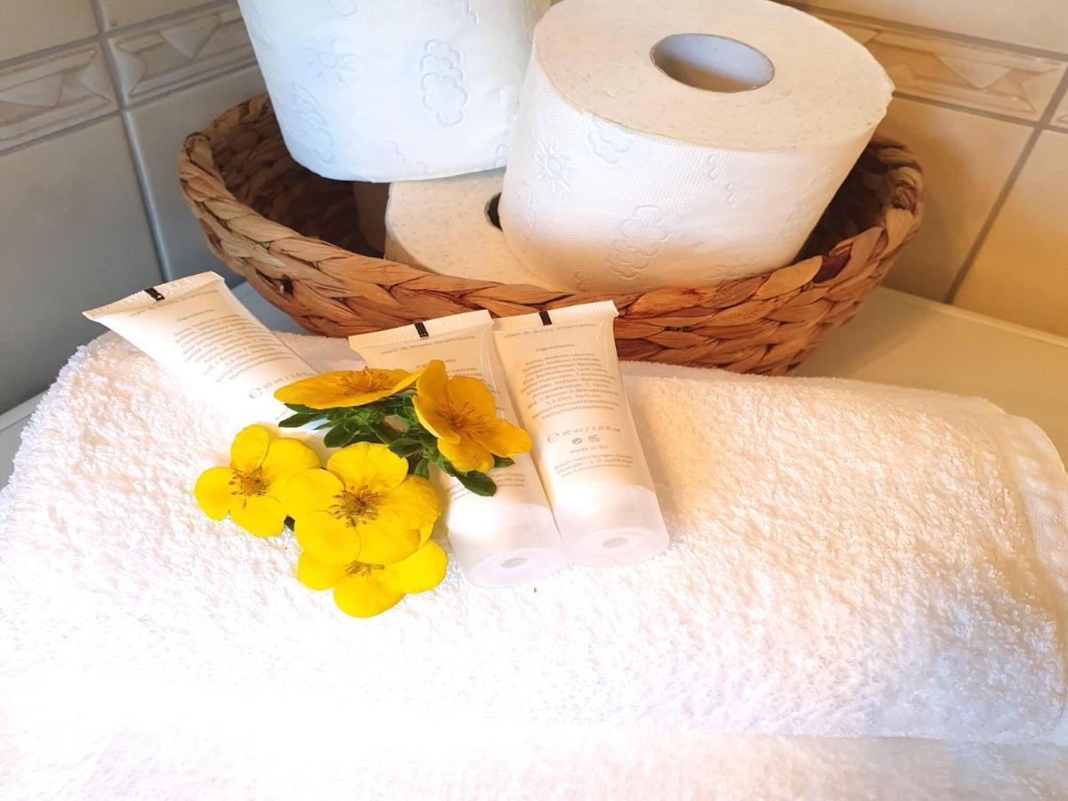 Comfortable Flat In Goerwihl With Balcony Gorwihl Bagian luar foto