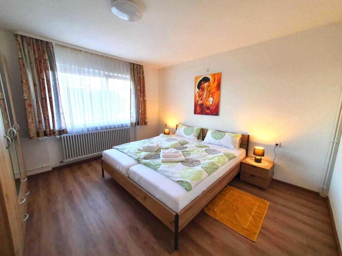 Comfortable Flat In Goerwihl With Balcony Gorwihl Bagian luar foto