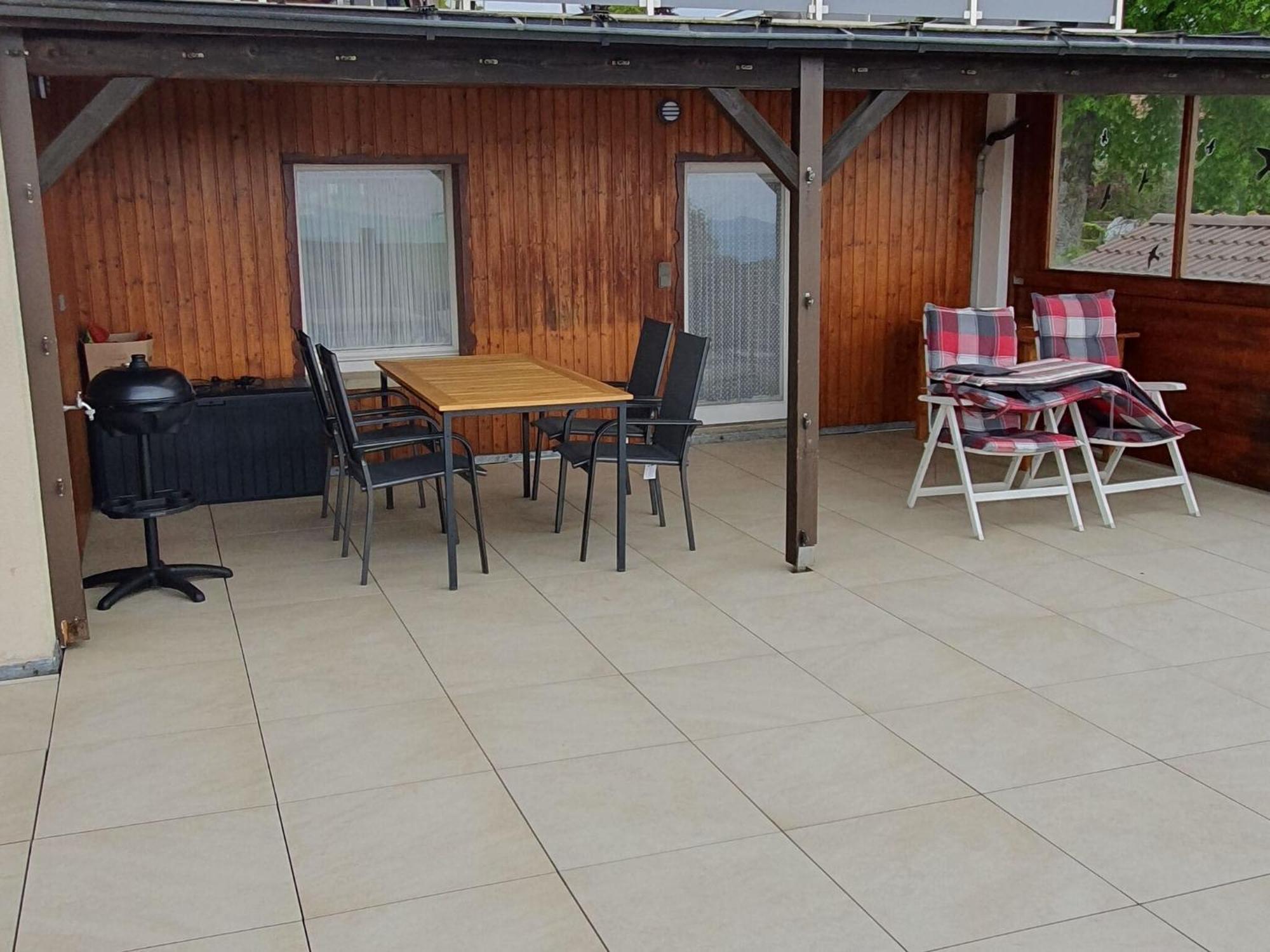 Comfortable Flat In Goerwihl With Balcony Gorwihl Bagian luar foto
